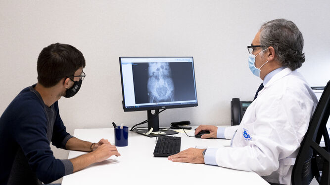 La unidad de próstata es una de las que integran la especialidad de Urología del nuevo hospital, dirigida por el doctor Jaime Bachiller.