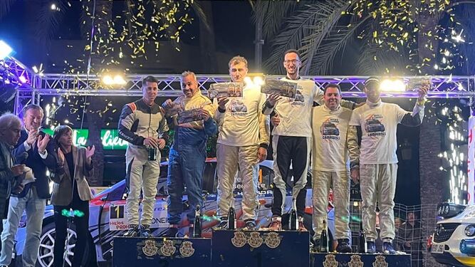 Los nuevos campeones de Andalucía en el podio de Jerez