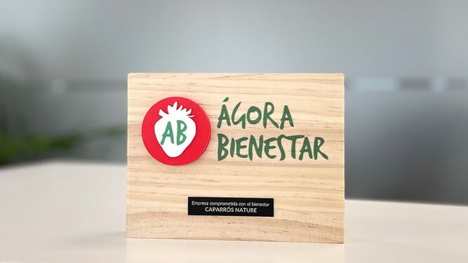 Premio Ágora Bienestar otorgado a Caparrós.