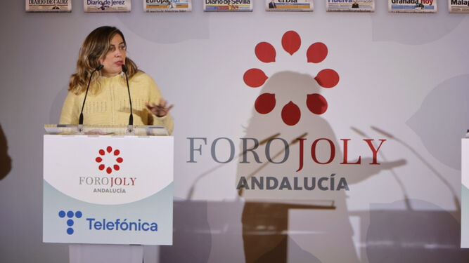 Yaiza Rubio, durante su intervención en el hotel Alfonso XIII de Sevilla