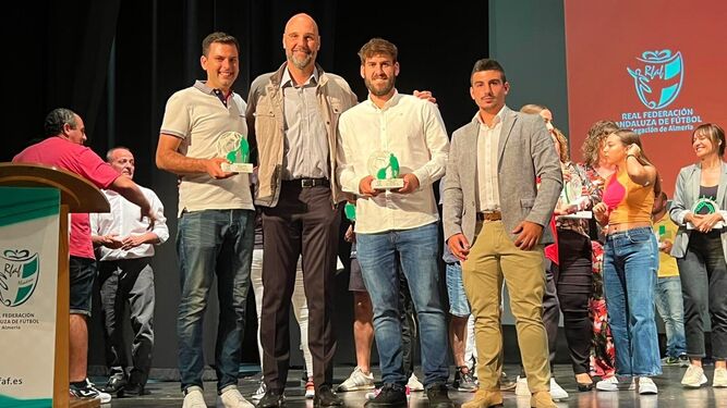 Jesús Vazquez, Jorge Rufaza, Adri Moya y Jordi Rufaza recogieron los premios.