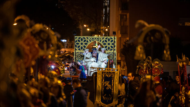 Cabalgata del Heraldo de los Reyes Magos en San Fernando de las navidades de 2022.