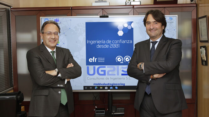 Ozgur Unay Unay, presidente de UG21, y Manuel González Moles, CEO de la ingenería sevillana.