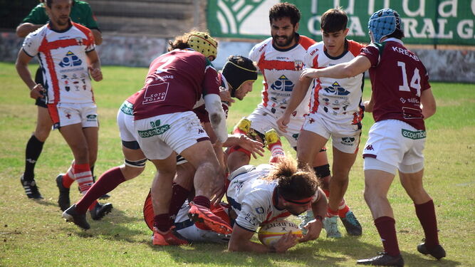 Una acción de un partido disputado por URA en el Juan Rojas durante la presente temporada.