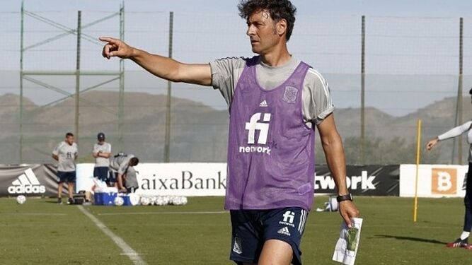 Santi Denia debutará al frente de la sub-21 en Almería
