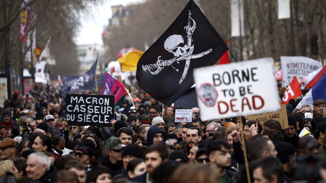 Manifestación contra la reforma de las pensiones en París.
