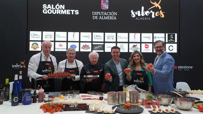 Demostración culinaria con el tomate Lobello y la sandía Premium Caparrós.