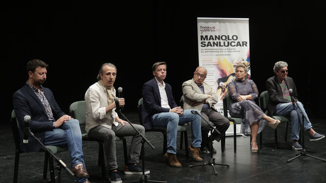 Manuel Alejandro, Juan Carlos Romero, Cristóbal Ortega, Juan Manuel Suárez Japón, Pastora Galvan y Antonio Dachent durante la presentación.