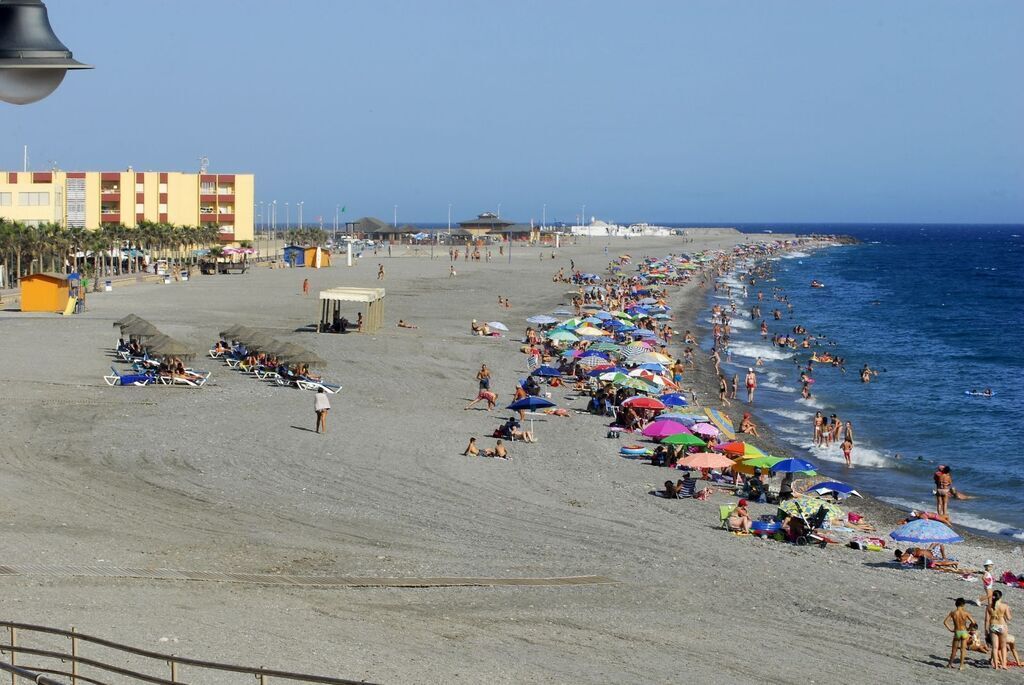 Playa Sirena Loca (Adra)