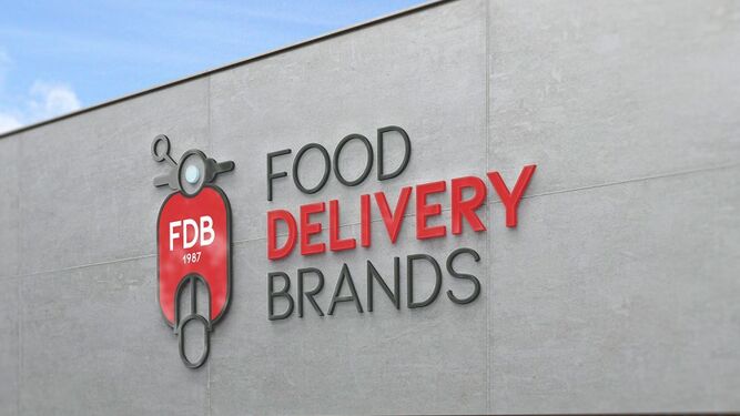 Logo de Food Delivery Brands en un edificio.