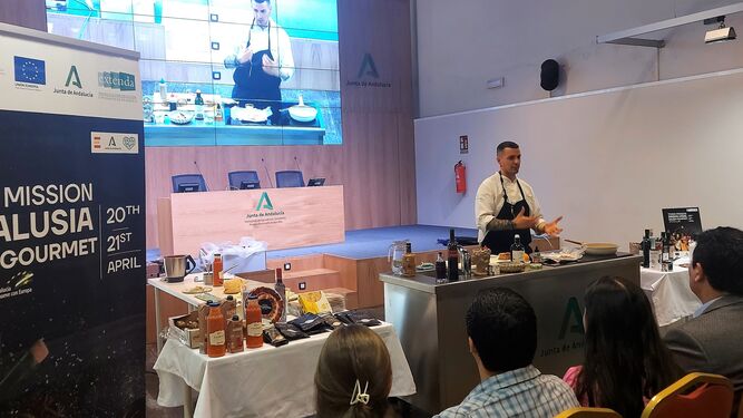 Showcooking.