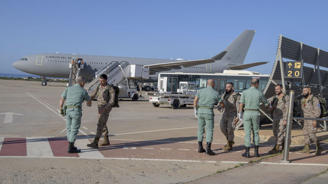 Regresa a Almería la segunda rotación de legionarios de la Misión de la OTAN en Irak