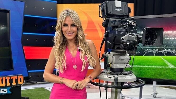 Angie Rigueiro, la periodista de los informativos de Antena 3 que ejerce de experta en comunicación no verbal en ‘El Chiringuito’.