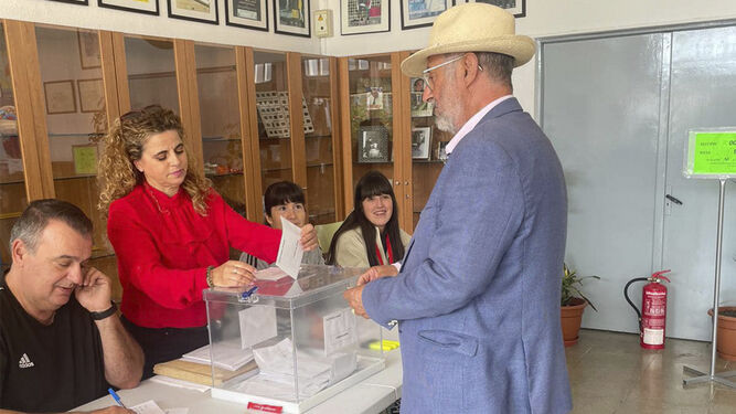 Francisco Torrecillas votando el pasado domingo 28 de mayo.