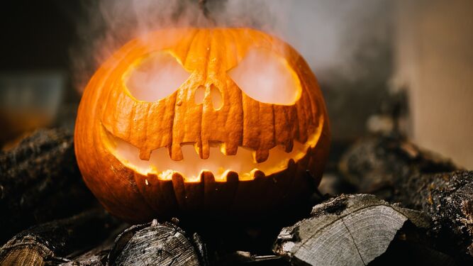 la calabaza sonriente, icono de la festividad de Halloween