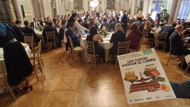 Presentación del Anuario de Agricultura del Grupo Joly en el Casino de Madrid.