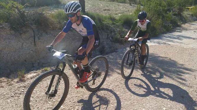 Dos de los ciclistas que han competido en esta 'XCM Series Almería 2023'
