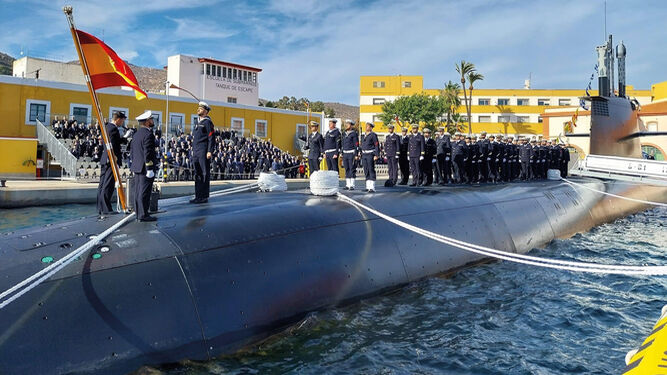 El submarino Isaac Peral en la ciudad de Cartagena
