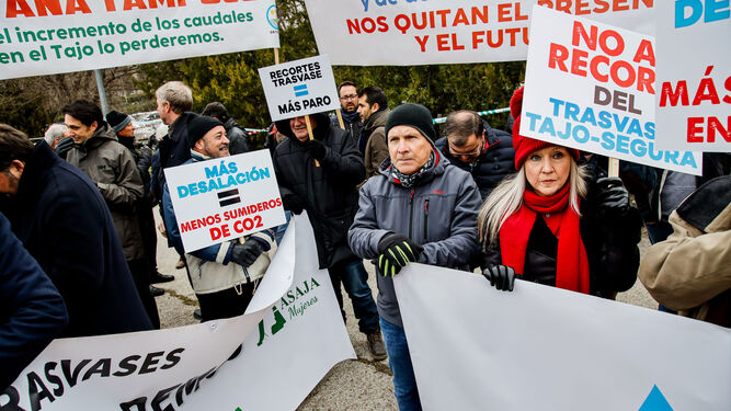 Manifestación en el Palacio de la Moncloa en Enero.