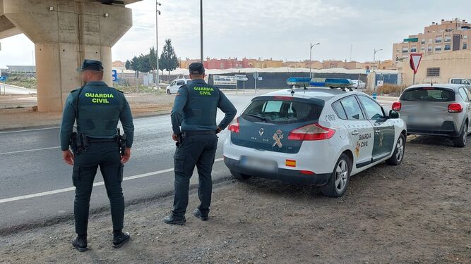 Operación de la Guardia Civil en Roquetas de Mar.