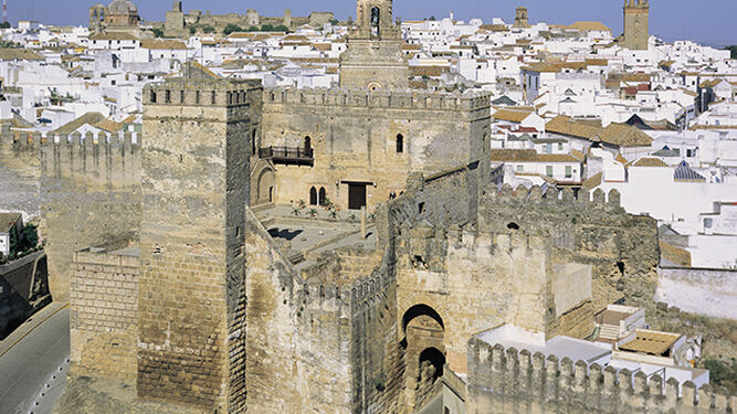 Alcázar de la Puerta de Sevilla (Carmona, Sevilla). Puerta romana de la época del emperador Augusto (27 a. C. - 14 d. C.).