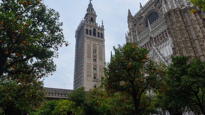 La Catedral de Sevilla acometerá en 2024 el mayor esfuerzo inversor en patrimonio de su historia.