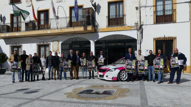 Foto de familia en la presentación de la X Edición del Rally Valle del Almanzora y Sierra de los Filabres.