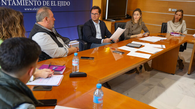 La Junta de Gobierno local de El Ejido, reunida.
