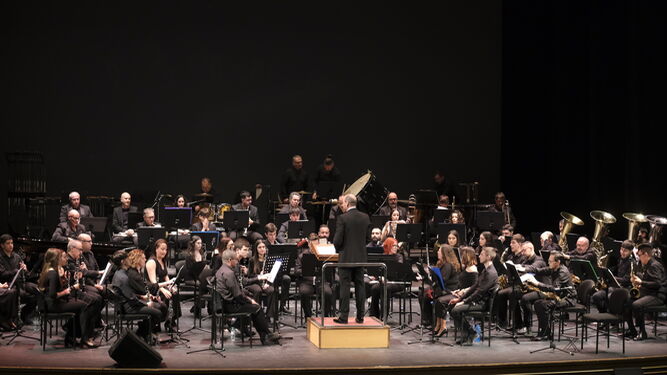 La Banda Municipal de Música durante su actuación en el Maestro Padilla.