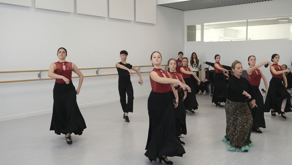 La inauguraci&oacute;n del nuevo Conservatorio Profesional de Danza Kina Jim&eacute;nez, en im&aacute;genes