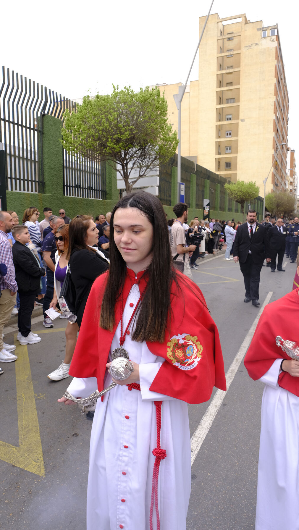 La Borriquita procesiona por las calles de Almer&iacute;a, en im&aacute;genes