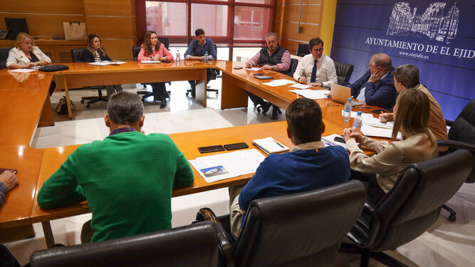 Imagen de archivo de una Junta de Gobierno local del Ayuntamiento de El Ejido.